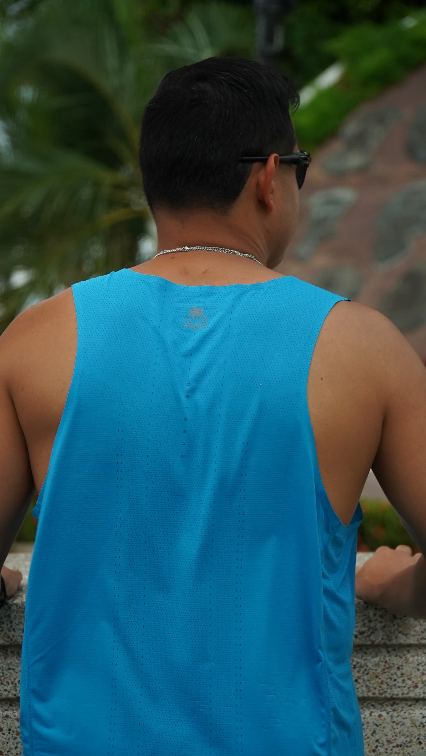 BLUE TANK TOP